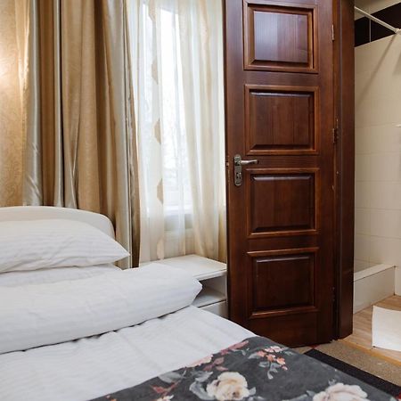 Na Horyzonti Hotel Truszkavec Kültér fotó
