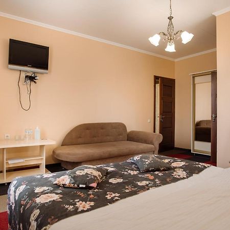 Na Horyzonti Hotel Truszkavec Kültér fotó