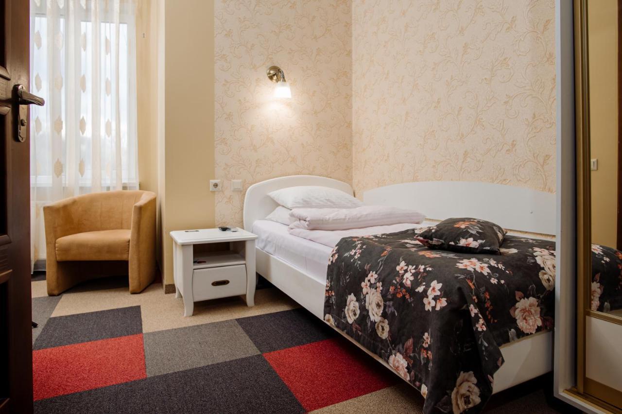 Na Horyzonti Hotel Truszkavec Kültér fotó