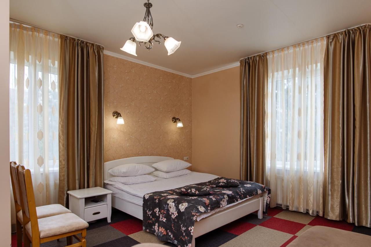 Na Horyzonti Hotel Truszkavec Kültér fotó
