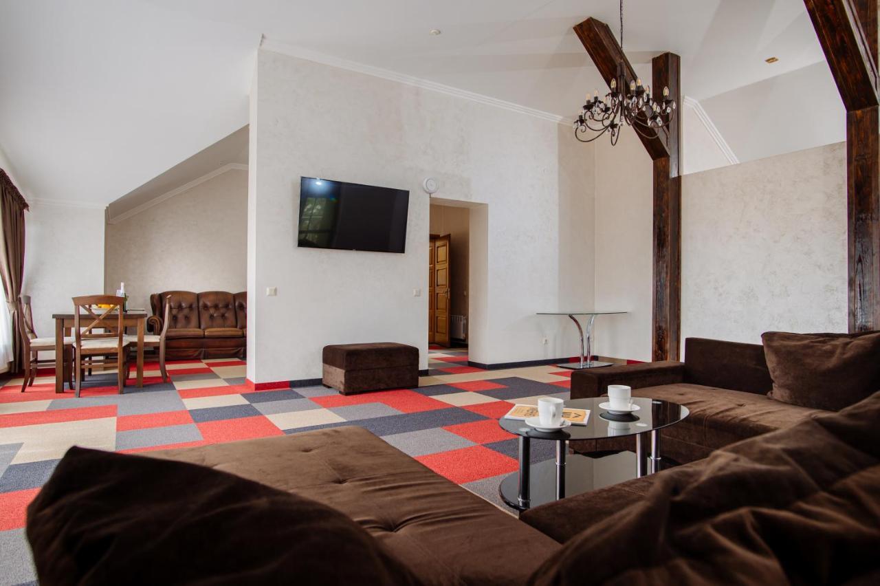 Na Horyzonti Hotel Truszkavec Kültér fotó