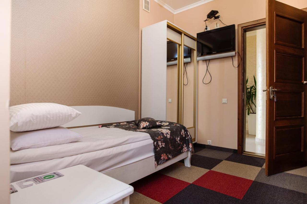 Na Horyzonti Hotel Truszkavec Kültér fotó