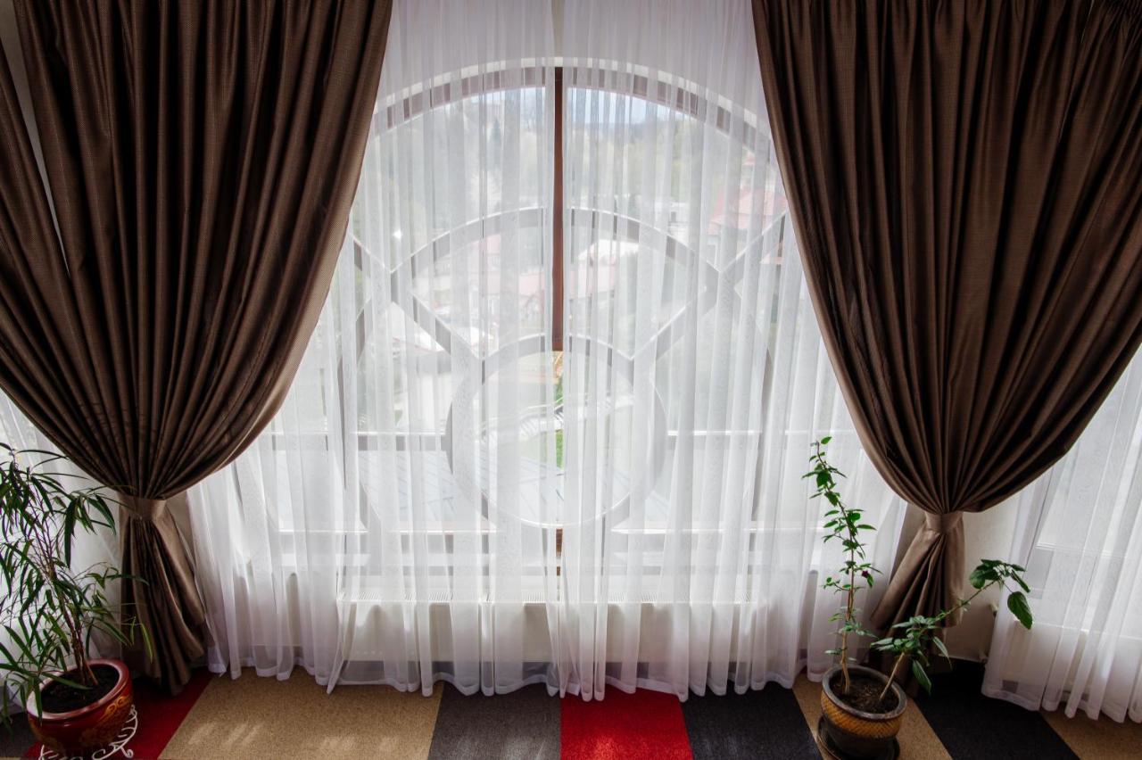 Na Horyzonti Hotel Truszkavec Kültér fotó