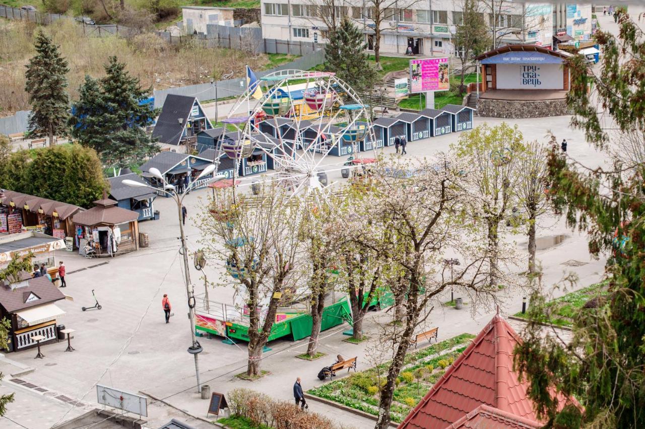 Na Horyzonti Hotel Truszkavec Kültér fotó